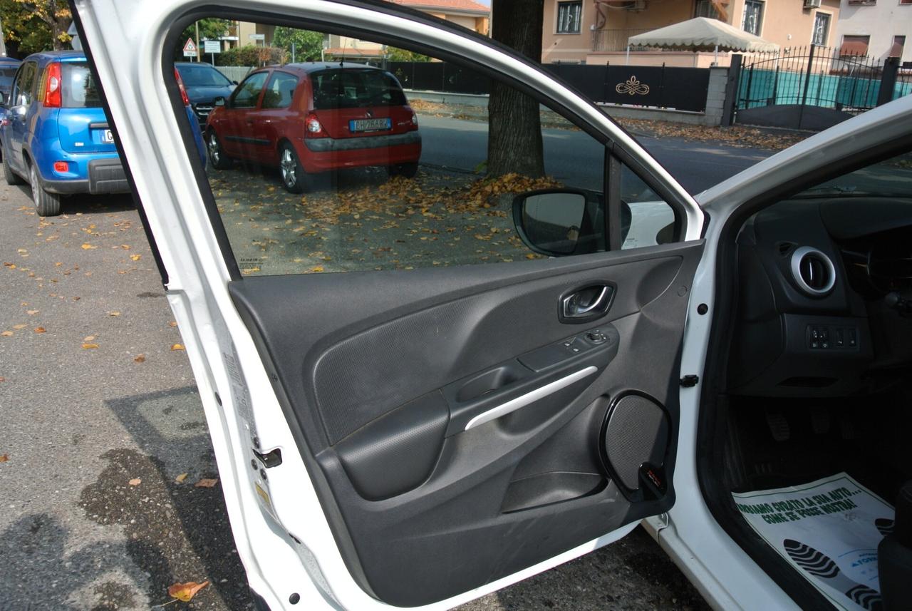 Renault Clio dCi 8V 90CV Start&Stop 5 porte Energy Intens