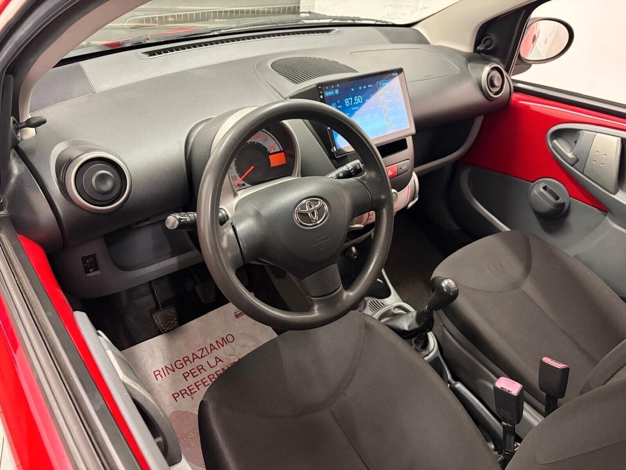 Toyota Aygo 1.0 69Cv 12 MESI DI GARANZIA