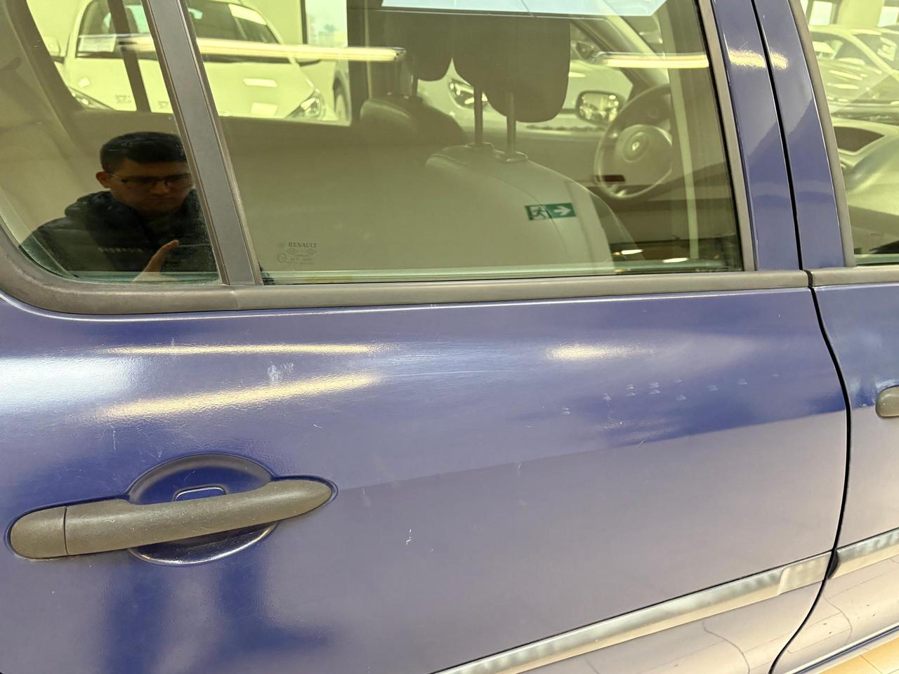 Renault Clio 5p 1.2 16v (pack) 65cv