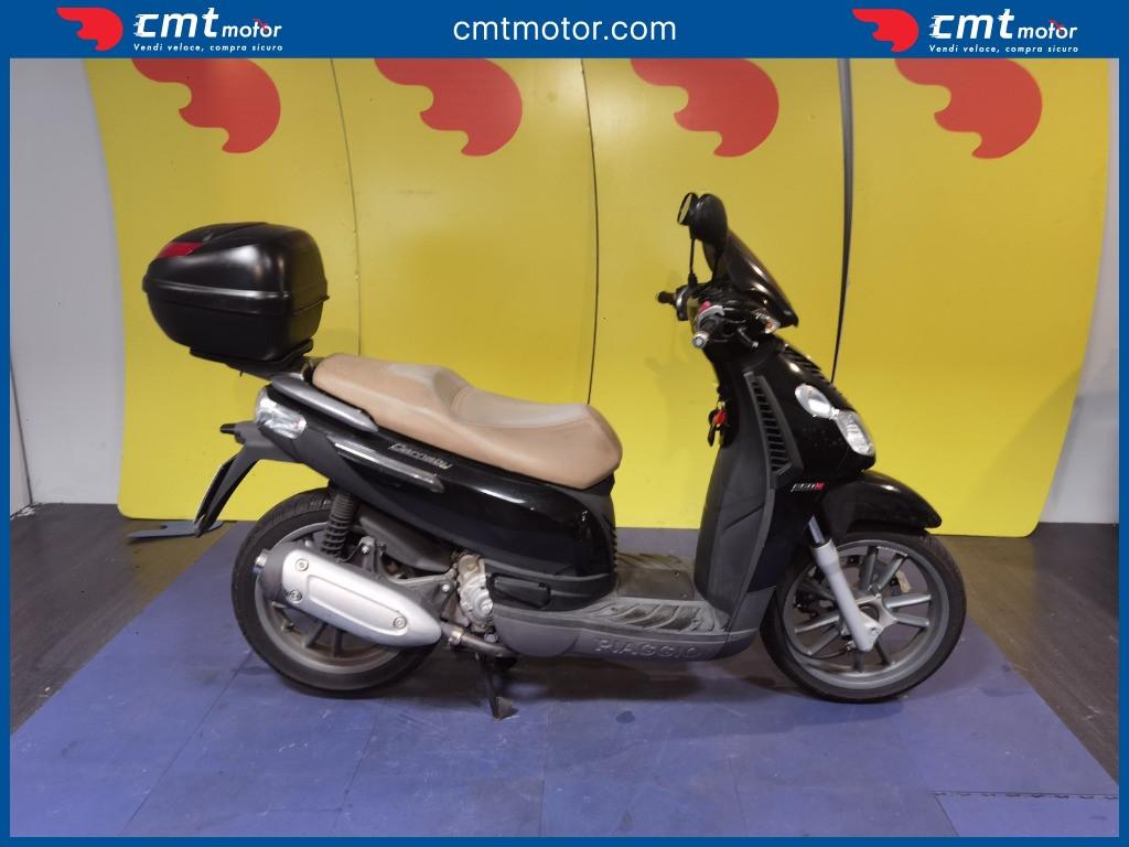 Piaggio Carnaby 250 - 2010