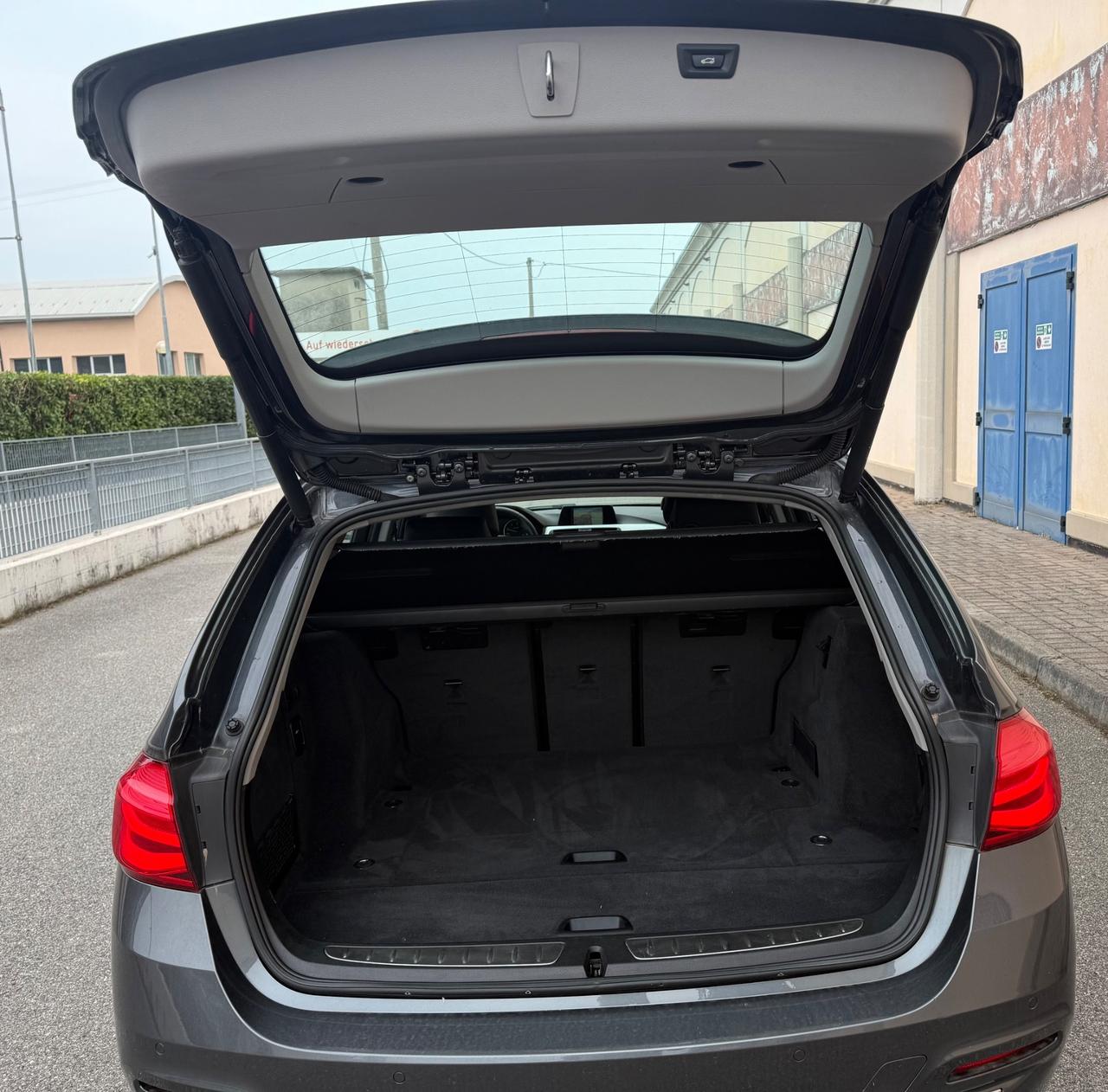Bmw 318d 150cv Luxury Automatica