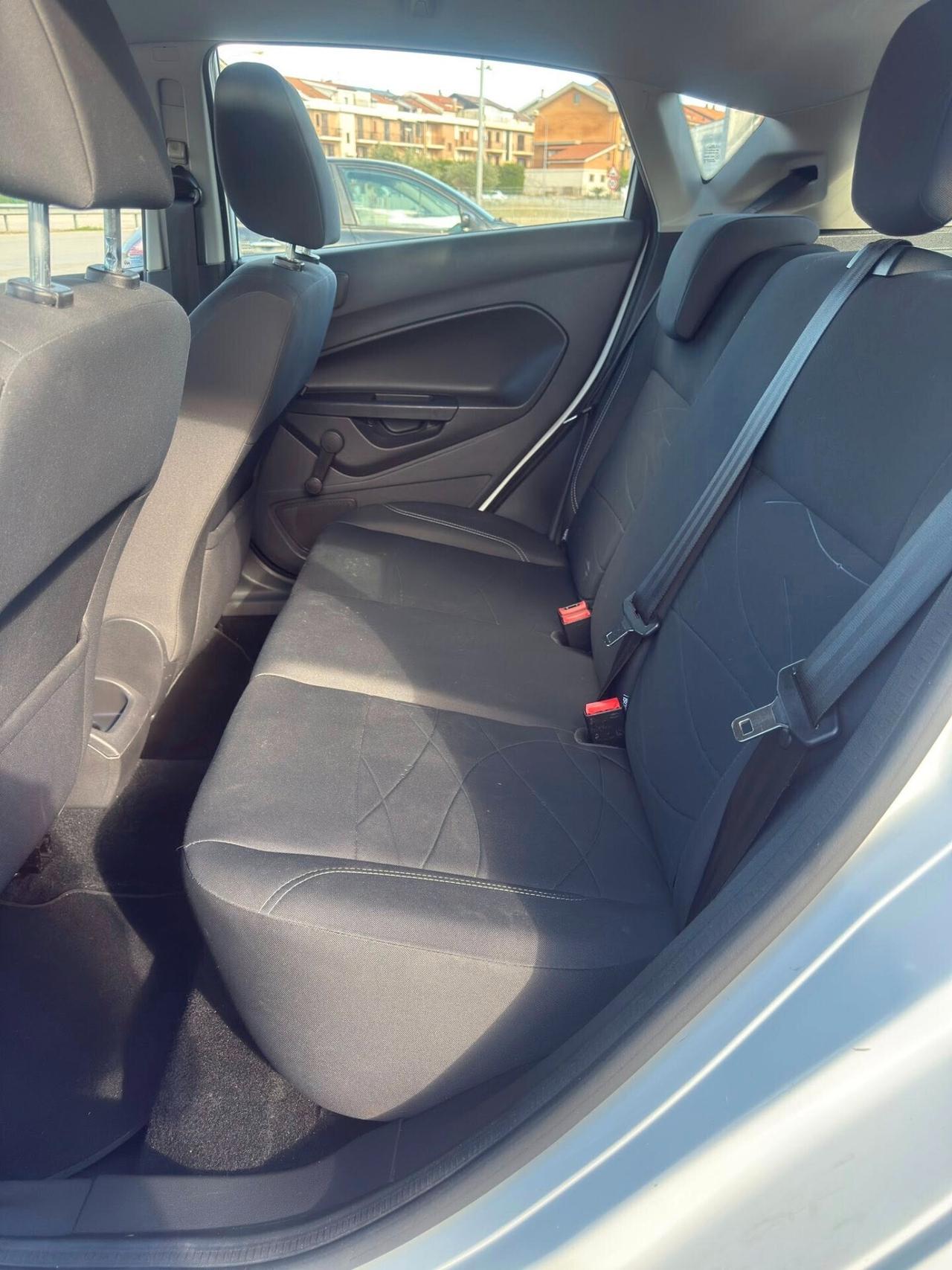 Ford Fiesta 1.4 5 porte Bz.- GPL Black & White Edition