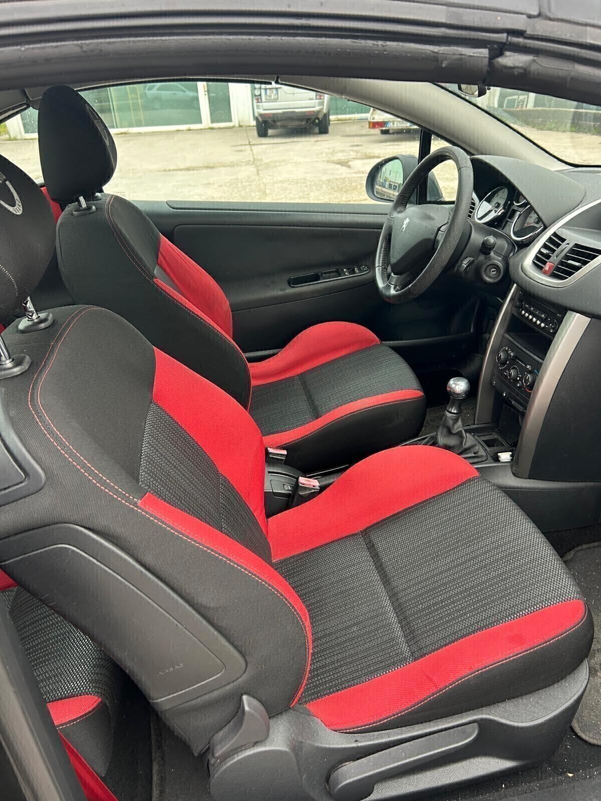 Peugeot 207 1.6 VTi 120CV CC Féline cabrio sweet years