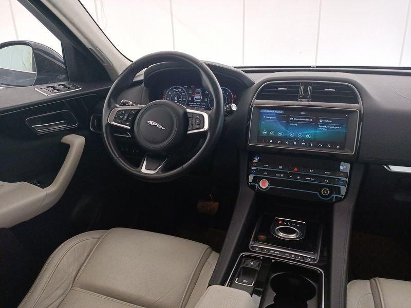 Jaguar F-Pace 2015 2.0d i4 Prestige awd 180cv auto my20