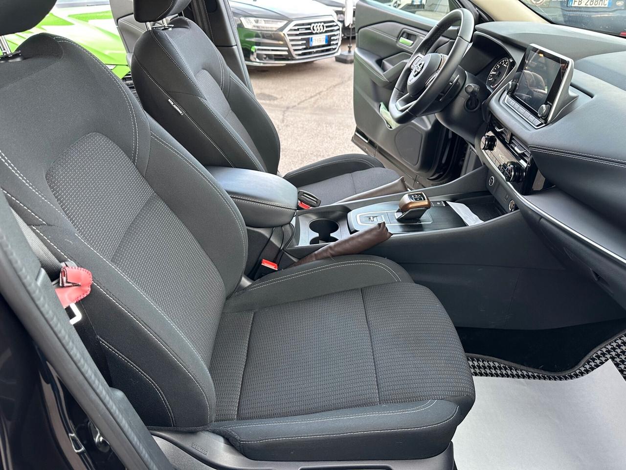 Nissan Qashqai MHEV 158 CV Xtronic Business /BELLISSIMA/KM 14.500 REALI!!!