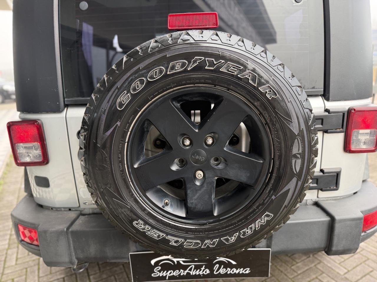 Jeep Wrangler Unlimited 2.8 CRD DPF Rubicon sport