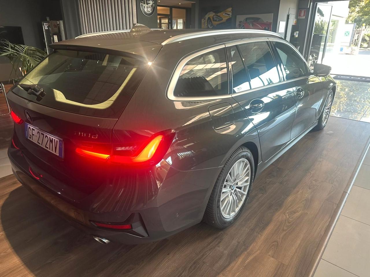 Bmw 318 318d 48V Touring Business Advantage
