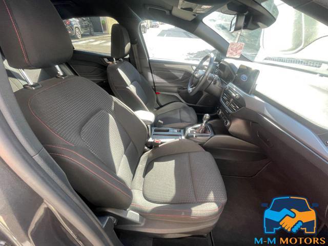 FORD Focus 1.0 Hybrid ST-Line Style