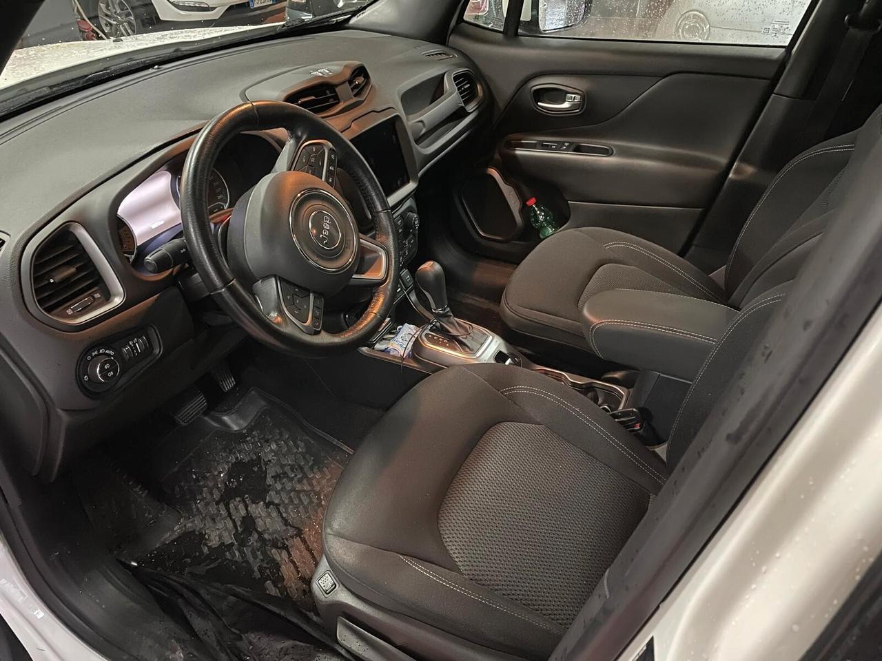 Jeep Renegade 1.3 T4 DDCT S