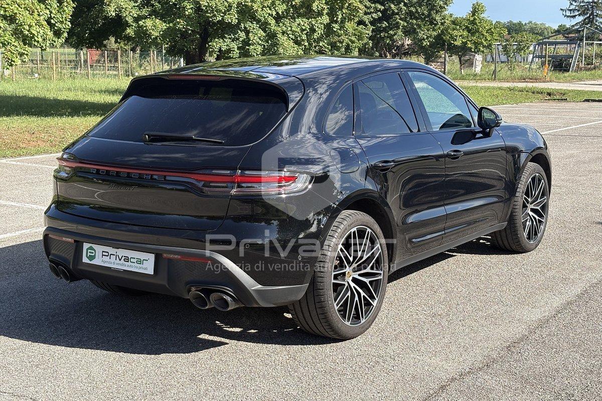PORSCHE Macan 2.0 T