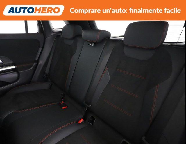 MERCEDES-BENZ GLA 200 Automatic AMG Line Premium