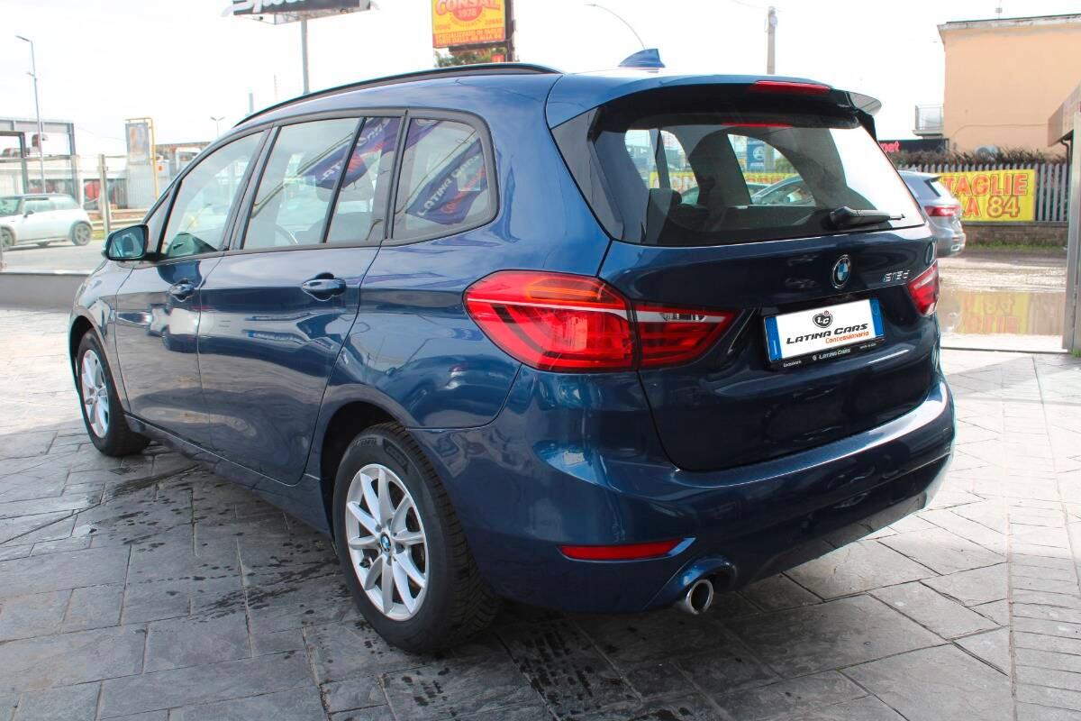 BMW Serie 2 216d Business 7 posti con Navigatore