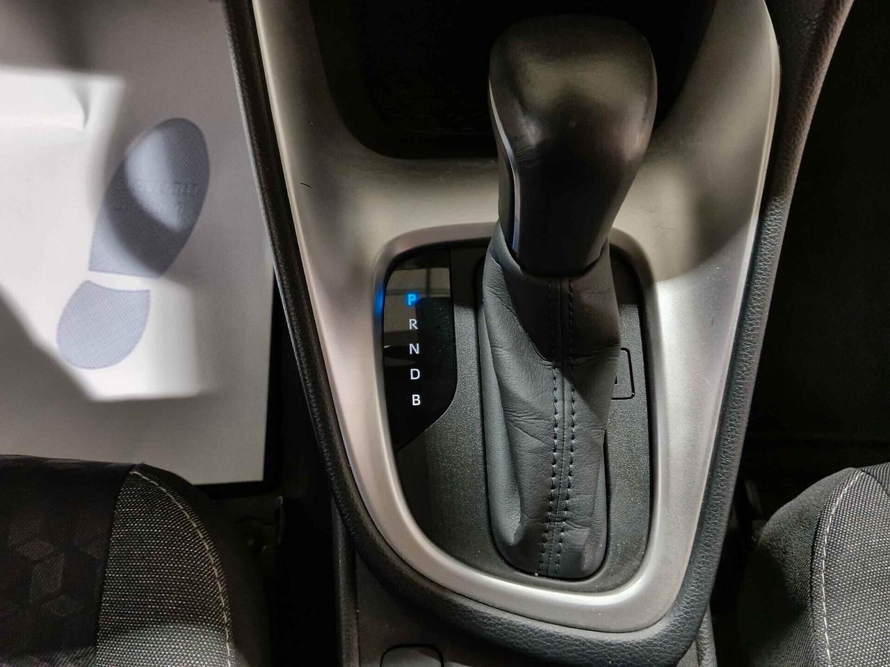 Toyota Yaris 1.5 Hybrid 5 porte Business