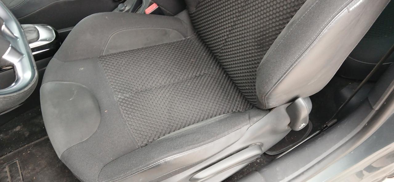 Ds DS3 DS 3 1.6 HDI 115 CV SO CHIC