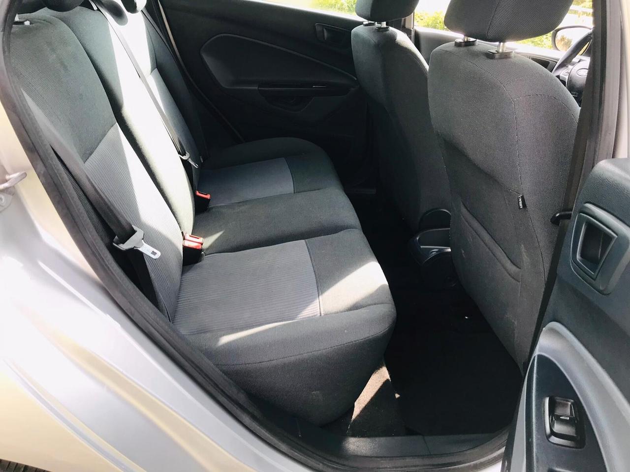 Ford Fiesta 1.4TDCI NEOPATENTATI CHIAMA 2010