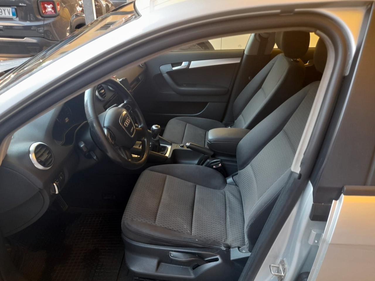 Audi A3 SPB 2.0cc diesel 12 mesi garanzia-2010