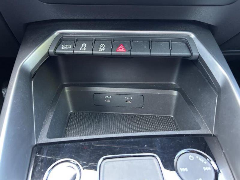 Audi A3 SPB 35 TFSI MHEV S tronic Sport Advanced 36 MILA KM!!
