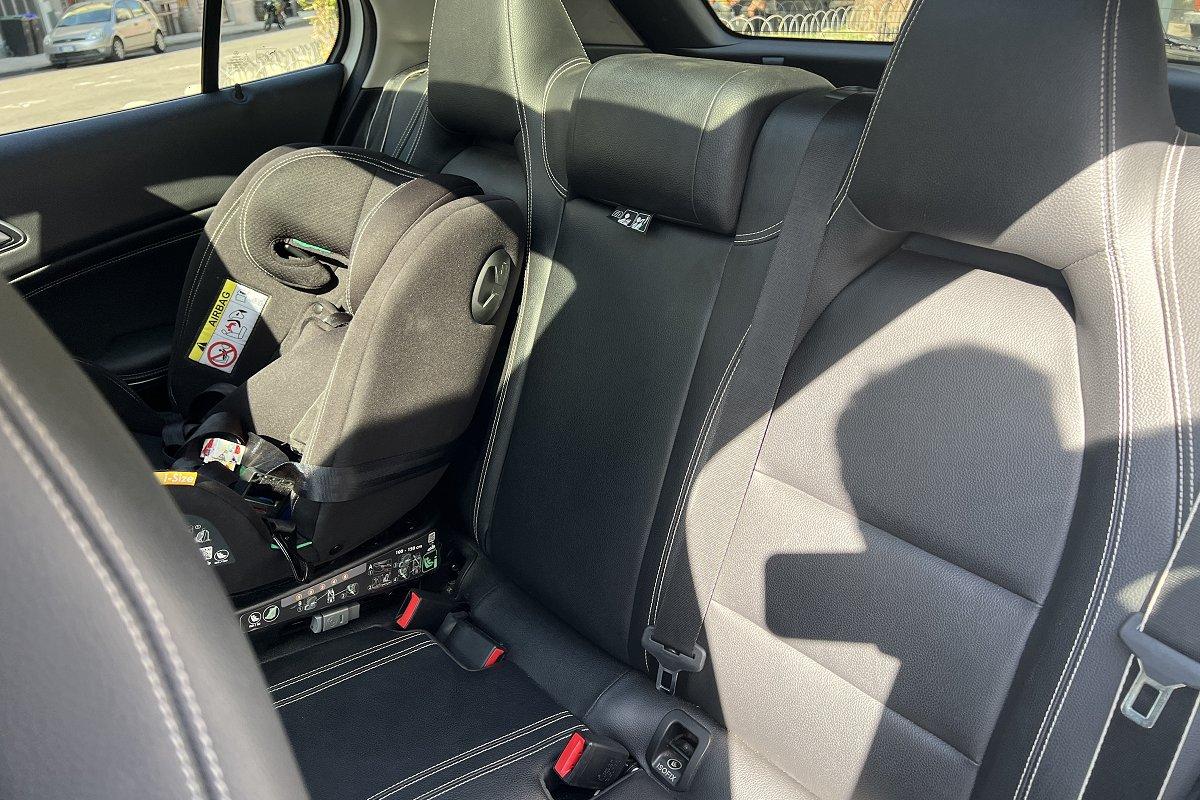 MERCEDES GLA 200 d Automatic Premium