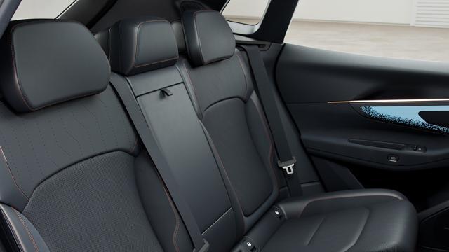 LYNK & CO 08 1.5 Plug-in Hybrid MORE AUTOMATICA