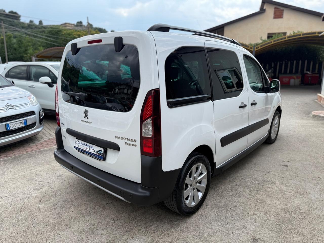 Peugeot Partner Tepee BlueHDi 100 5 POSTI