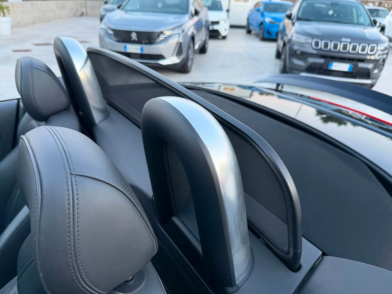 Audi TT -CABRIO- 2.0 Tdi QUATTRO - S LINE
