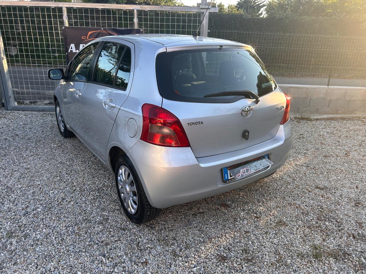 Toyota Yaris 1.4 D-4D 5 porte