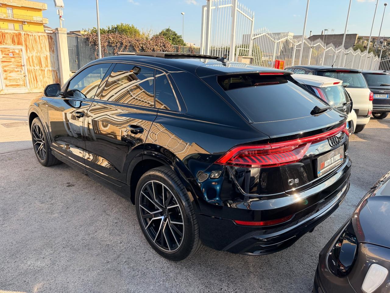 Audi Q8 50 TDI 3.0 286CV quattro S-Line Tetto Bang olufsen