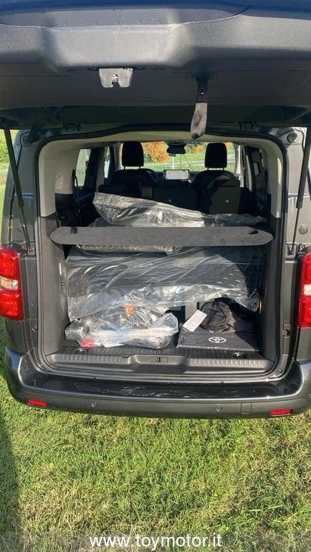 Toyota Proace Verso El. Proace Verso Electric 75 kWh L1 Medium D Executive