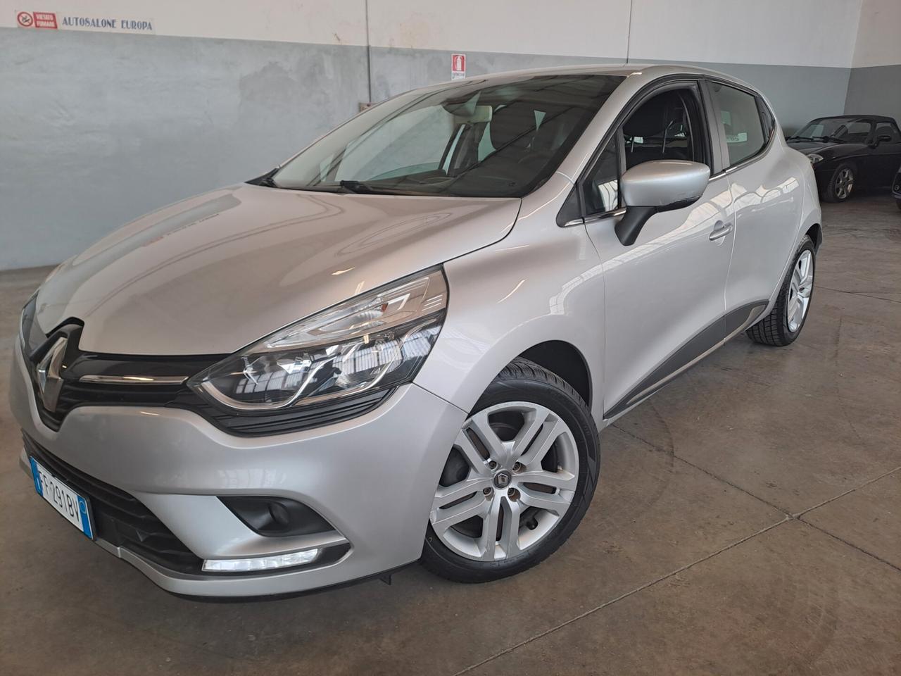 Renault Clio 1.2 75CV 5 porte Life