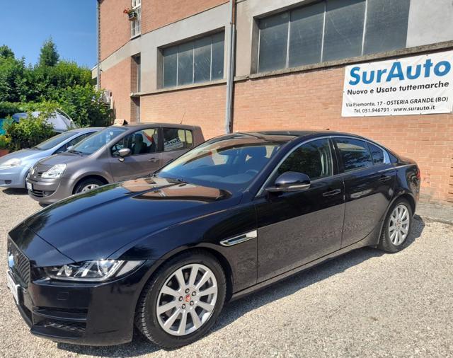 JAGUAR XE 2.0 D Turbo Aut. Pure