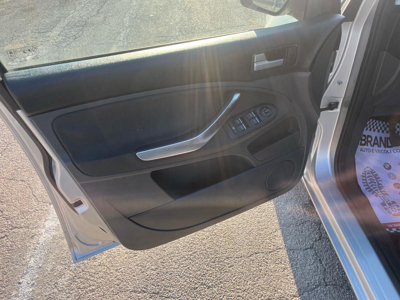 Ford C-Max 1.6 TDCi 110 CV Ikon DPF