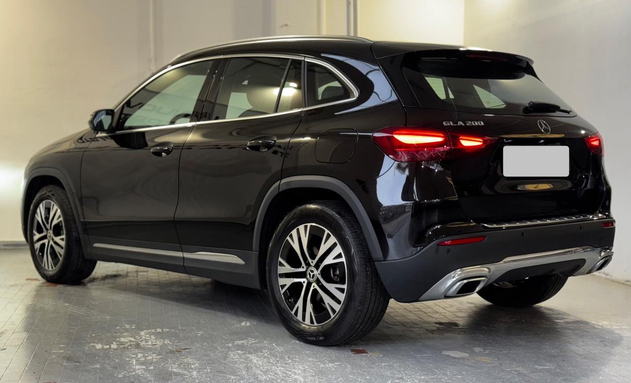 Mercedes-benz GLA 200 Automatic Progressive Advanced