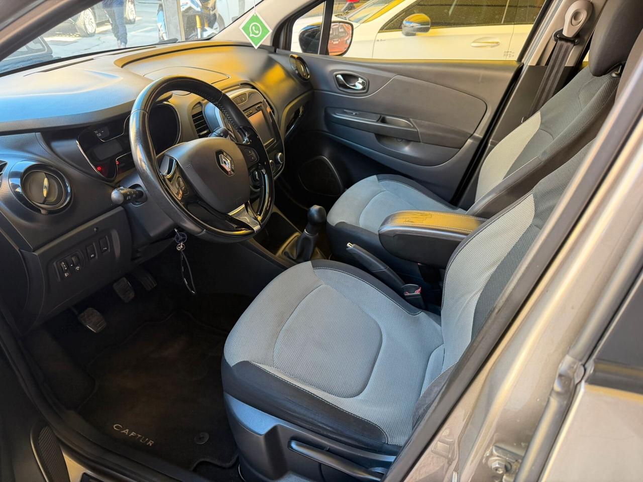 Renault Captur 1.5cc diesel 12 mesi garanzia-2015