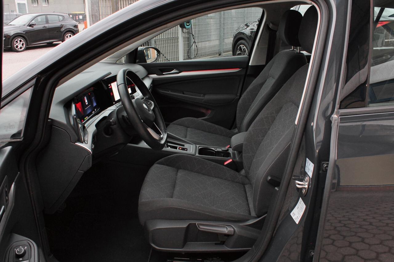 Volkswagen Golf 2.0 TDI 115CV DSG SCR Life ***BLACK WEEK -5% di sconto***