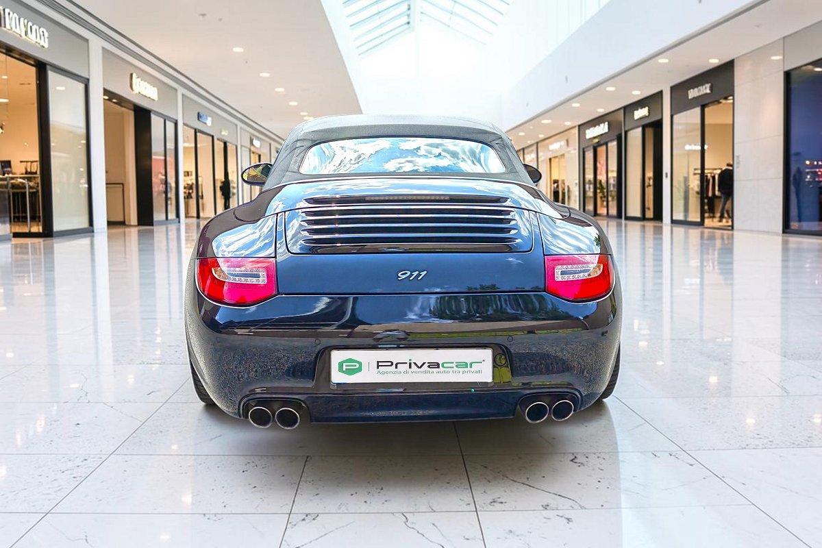 PORSCHE 911 Carrera Cabriolet Black Edition