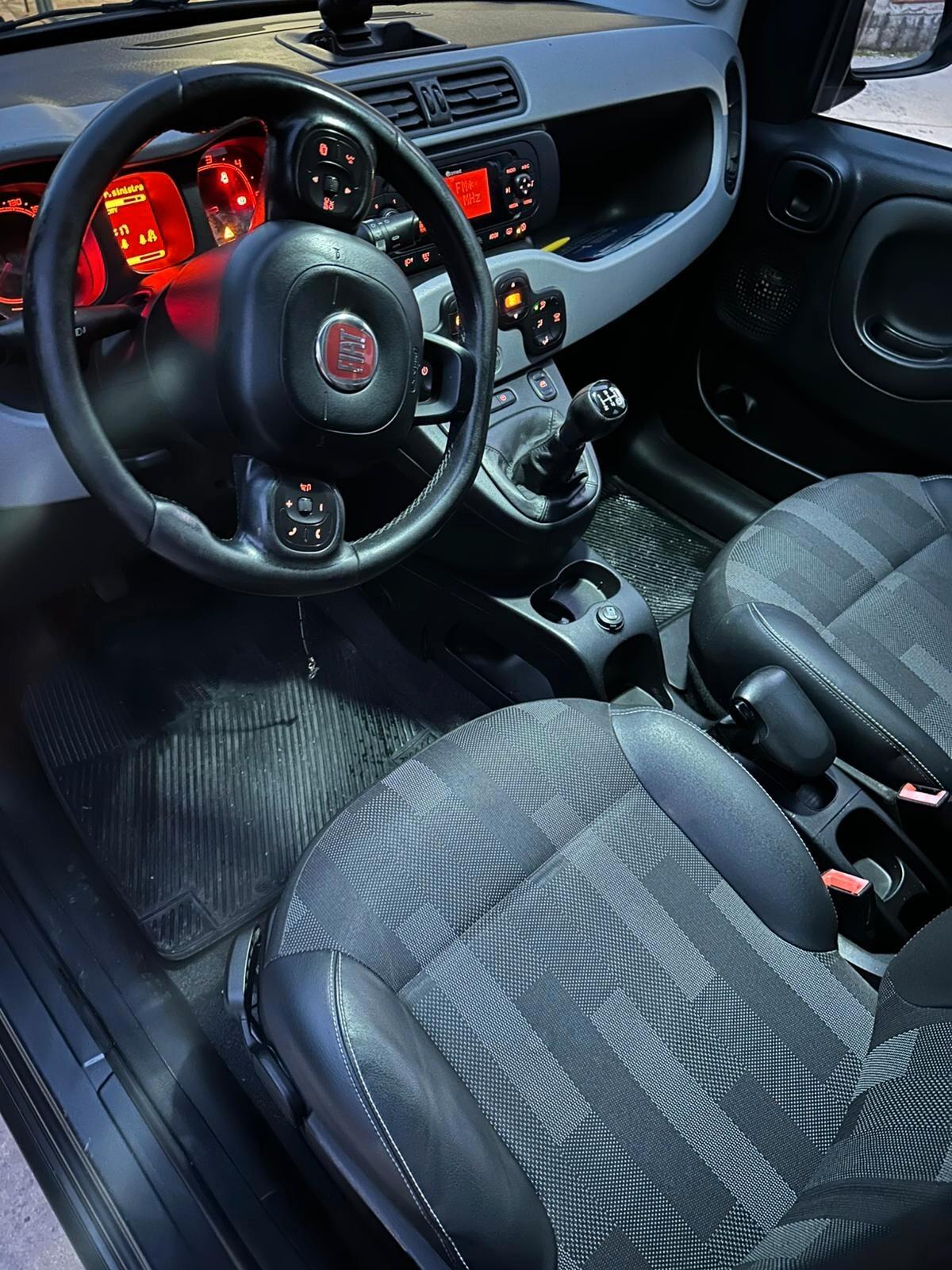 Fiat Panda 1.3 MJT 95 CV S&S City Cross