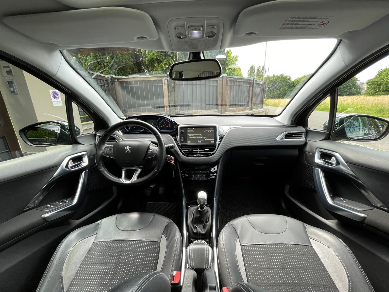 Peugeot 2008 1.6 e-HDi 115 CV *FULL OPTIONAL*