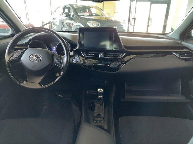 TOYOTA C-HR 1.8 Hybrid E-CVT