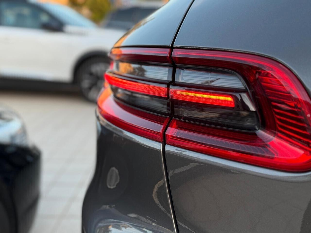 Porsche Macan S Diesel 3.0 V6 258 CV AUTOMATICO PDK - TETTO - NAVI - PELLE