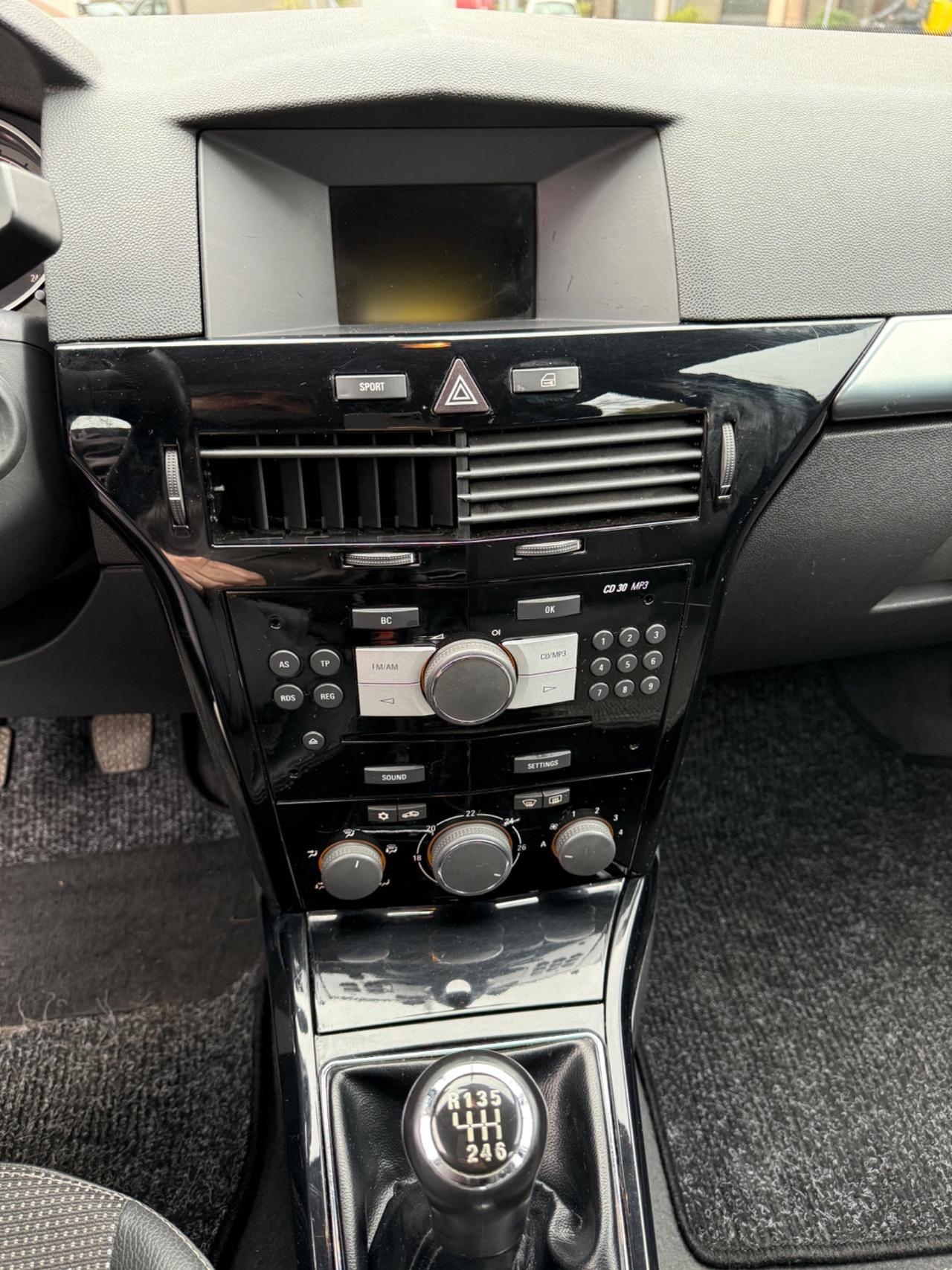 Opel Astra 1.7 CDTI 110CV ecoFLEX 5 porte Enjoy