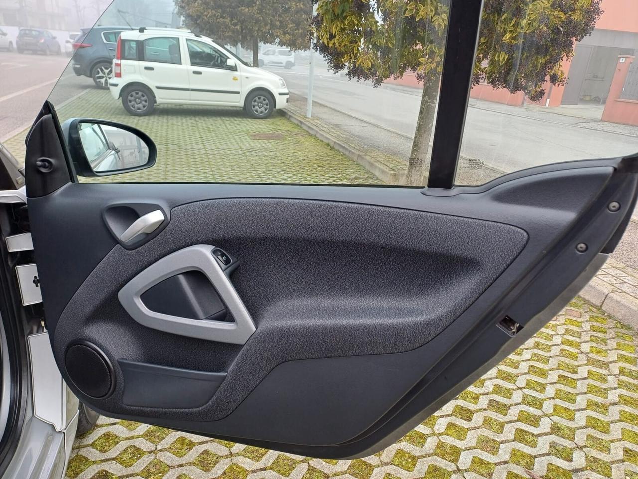 Smart ForTwo 1000 52 kW coupé passion