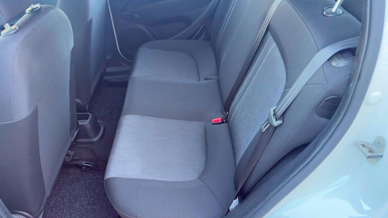 Fiat Punto 1.3 MJT II 75 CV 5 porte Street