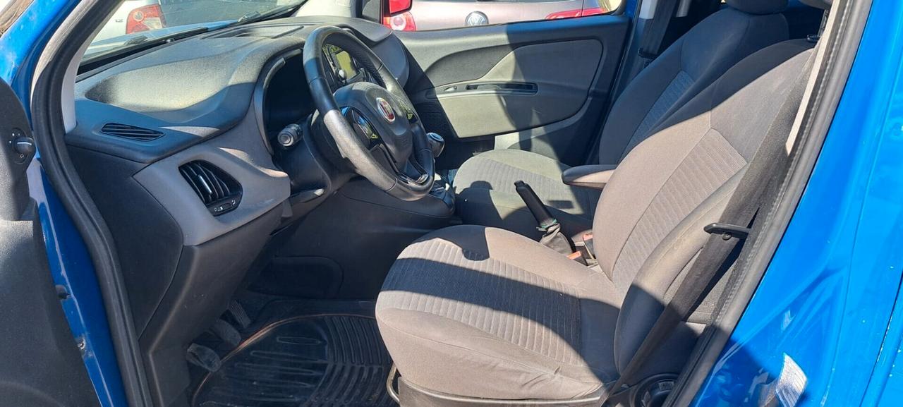 Fiat Doblò 1.6 MJT 16V 120CV Pop 7 POSTI