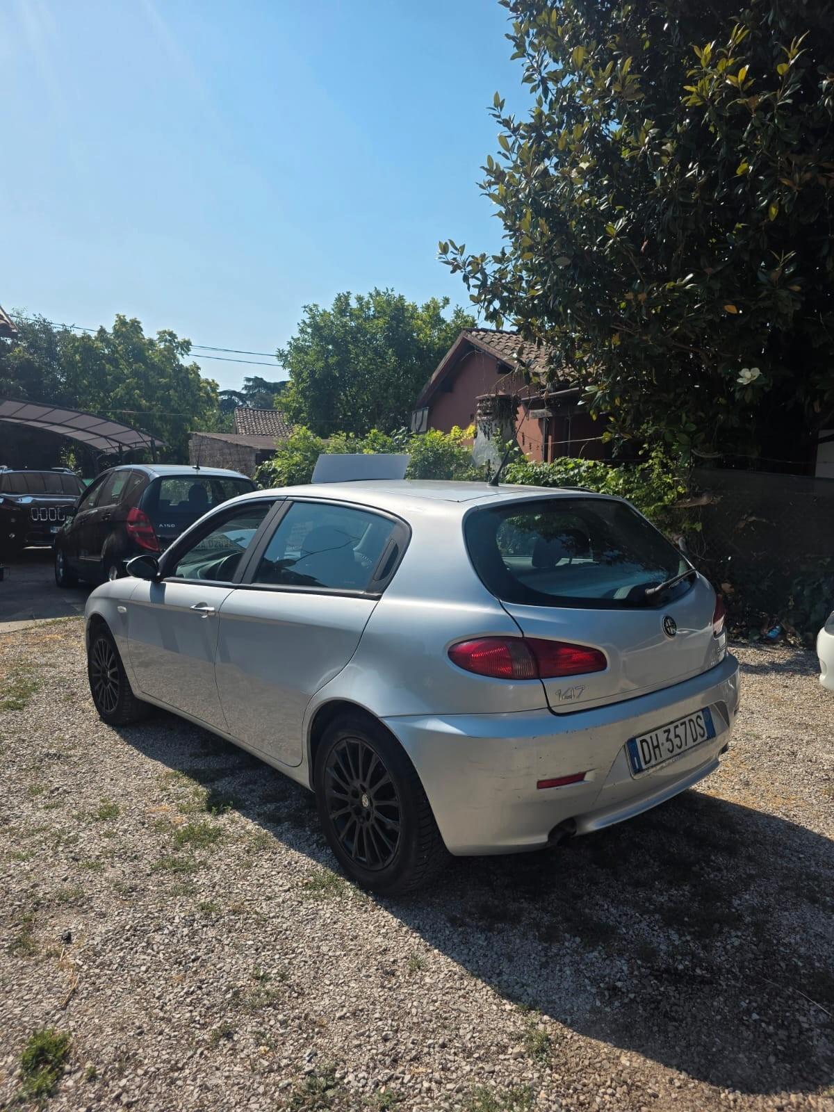 Alfa Romeo 147 GPL neopatentati
