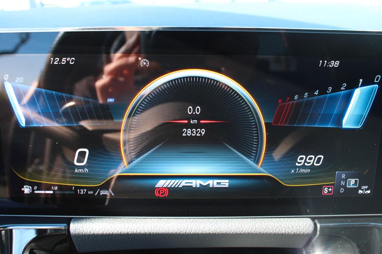 MERCEDES-BENZ GLA 35 4MATIC AMG