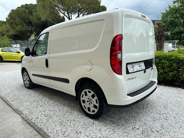 FIAT Doblo Cargo 1.6 Diesel 120cv - 3 posti - Full Optionals