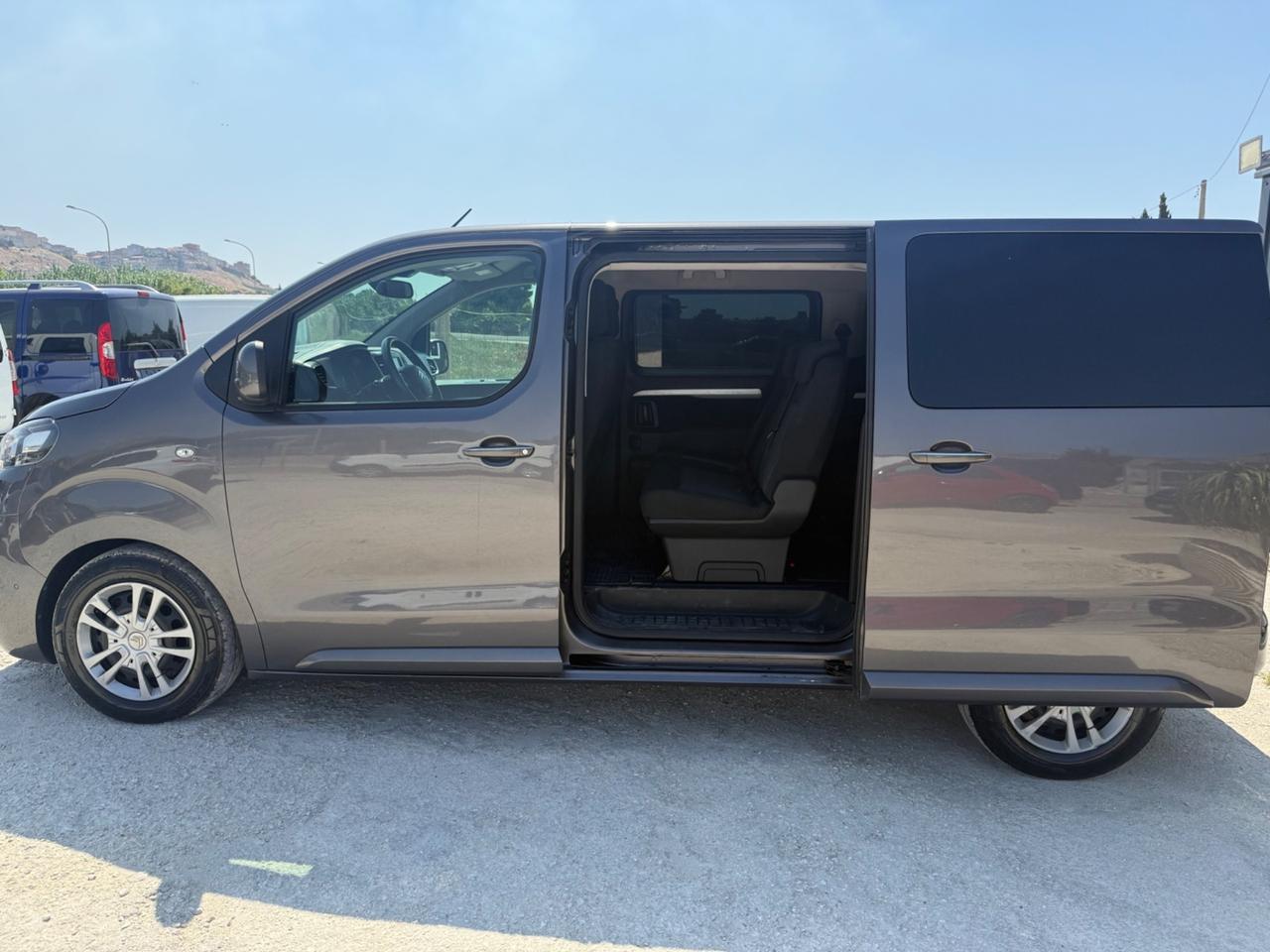 Citroen Spacetourer BlueHDi 150 M Shine 9 posti