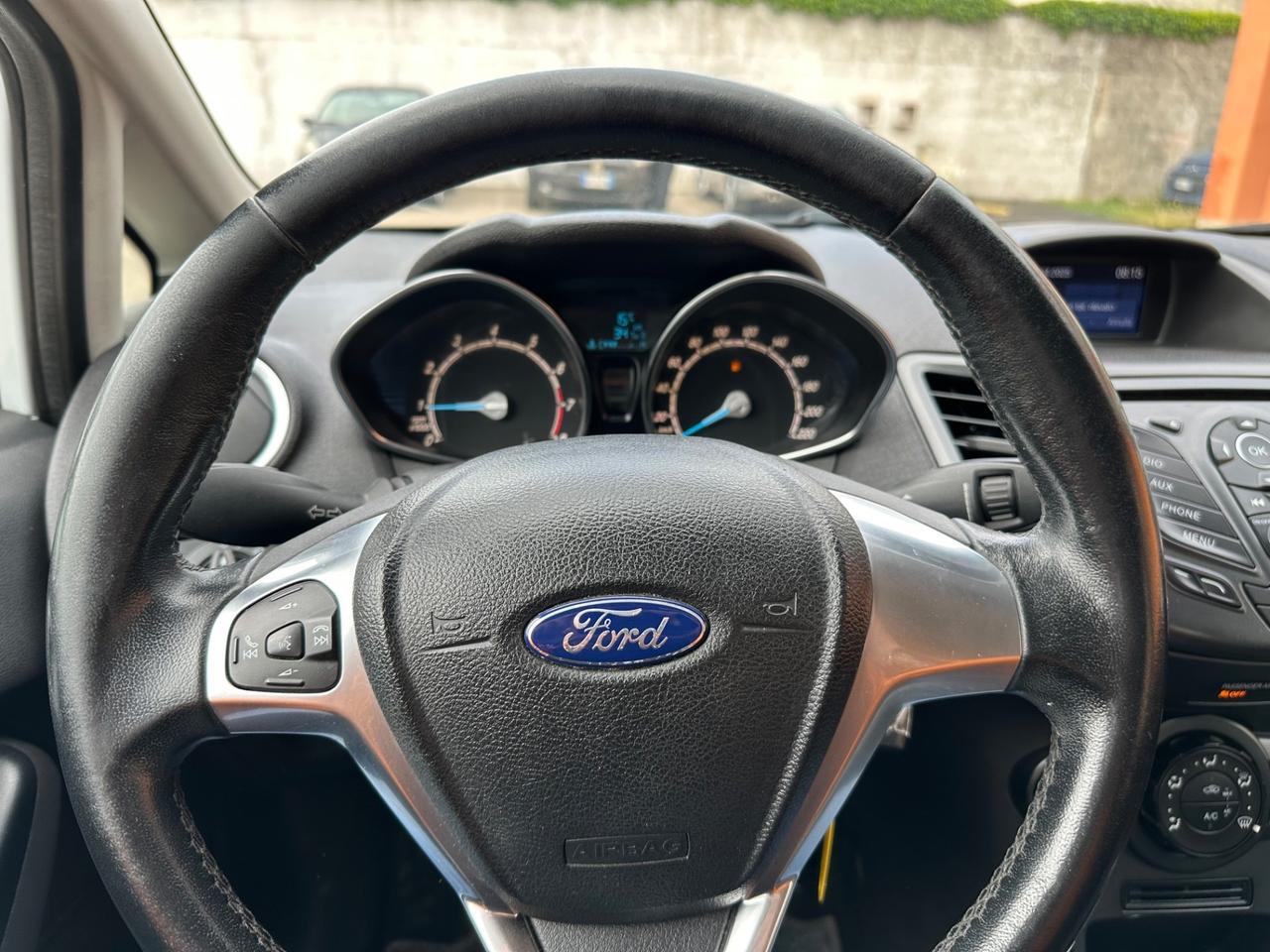 Ford Fiesta 1.2 82 CV 5 porte Business