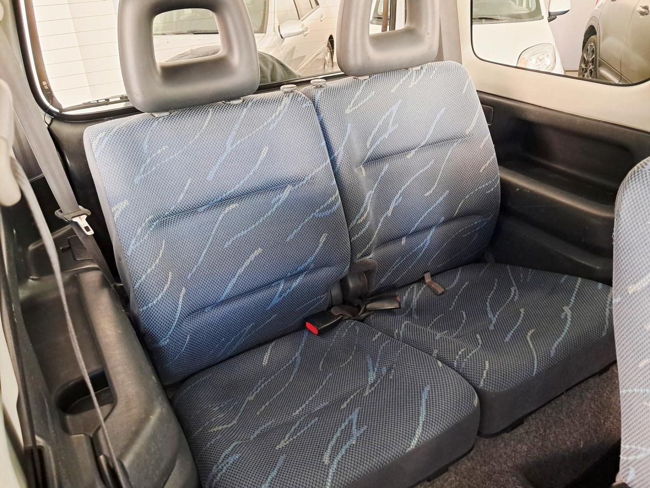 Suzuki Jimny 1.3i 16V cat 4WD JLX