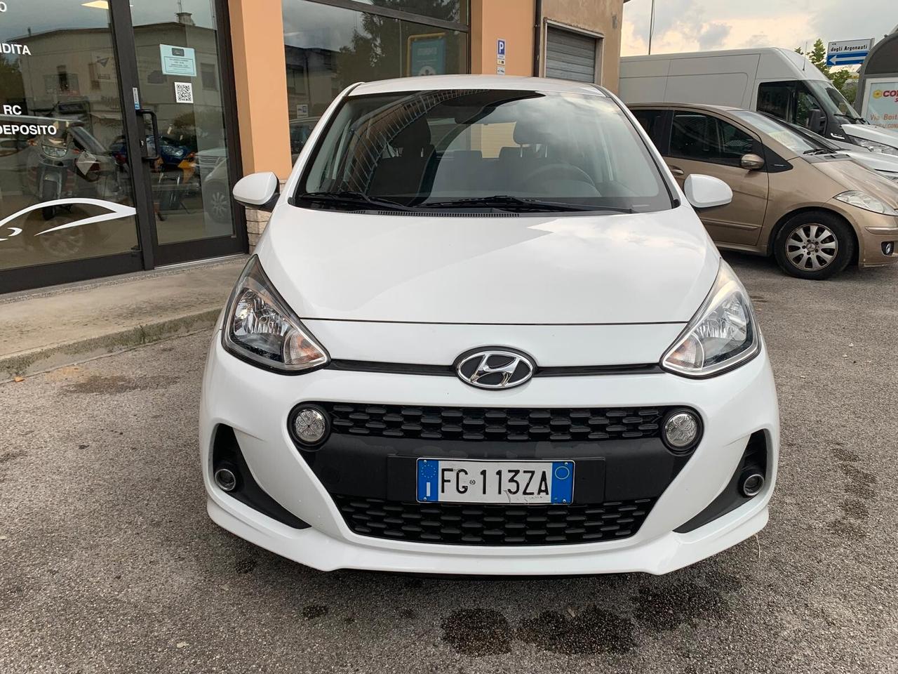 Hyundai i10 benz Neopat. Unicoprop.